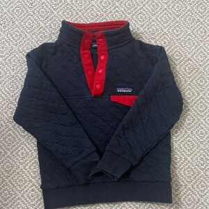 Patagonia Dark Blue Quilted Pullover with Crimson Details